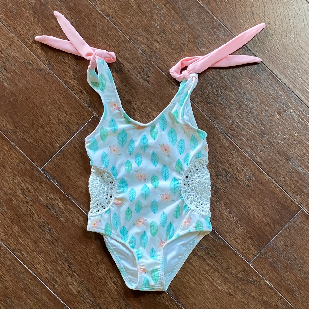 KIMI & LI | One Piece